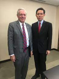Chan chun sing on whether he is next in line to be singapore 39 s prime minister. Datei Minister Chan Chun Sing With Under Secretary Gil Kaplan Jpg Wikipedia