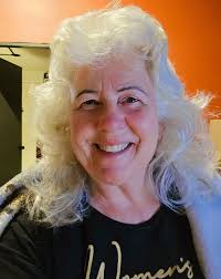 Everyone needs a pretty little bowl, with a pretty little spoon, in a  pretty little box.