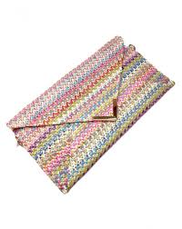 No te preocupes, tenemos la solución que buscas para dar un toque de aire fresco a tu boda con los pai pai de rafia para boda. Bolsos De Fiesta Para Bodas Cartera De Rafia Multicolor Bolsos Fiesta El Jardin Del Deseo S L