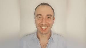 Esther Pollak's Instagram, Twitter & Facebook