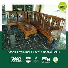 Sofa kursi ruang tamu produk jual set kursi tamu sofa ini bisa anda miliki dengan mudah di toko online asia furniture, kursi sofa dengan rangka kayu kombinasi jok busa terlihat mewah, bentuk simple dan modern nyaman untuk ruang tamu rumah idaman dengan interior gaya model mewah. Harga Promo Kursi Tamu Minimalis Kayu Jati Terbaik Terbaru Agustus 2021 Harga Murah Kualitas Terjamin Blibli