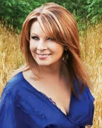 patty loveless How lovely she is.🤗🤗
