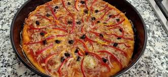 بيتزا بالجبن والفلافل متل المطاعم بطريقة نادية حجاجي بالصور من عالم نادية حجاجي Recipe Food Breakfast Quiche