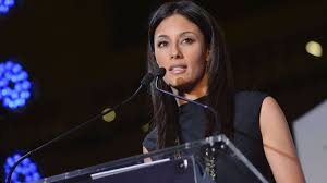 Wabc Anchor Liz Cho Pulled Over For Using Cell Phone Arrested Video