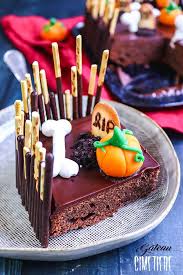 Gateau Cimetiere Pour Halloween Patisserie Chocolat Gateau Dessert