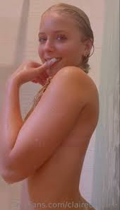 Claire Deyoe - Free sexy pics, galleries \u0026 more at Babepedia