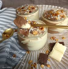 Mousse Aux 2 Chocolats Recette Chocolat Blanc Recette Mousse Au Chocolat Dessert Chocolat Blanc