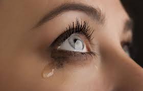 Tranende Augen Ursachen Therapie Tipps Von Arztin Minimed At