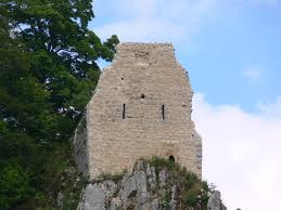 It is situated on the salzach river, near the border with austria. Schloss Hausen Im Tal Wikipedia