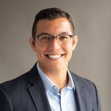 Daniel Ventura (@RevVentura)