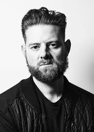 Bret Evans's Instagram, Twitter & Facebook