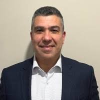 50+ perfiles de «Amjad»