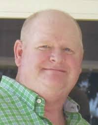 Daniel Haire's Instagram, Twitter & Facebook