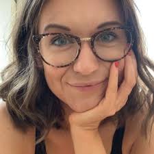 Amy Casey (@itsamycasey)