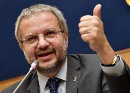 Jul 17, 2021 · details file size: Claudio Borghi Il No Euro Che Ha Fatto Carriera Scrivendo Boiate Lo Ammette Lui L Espresso