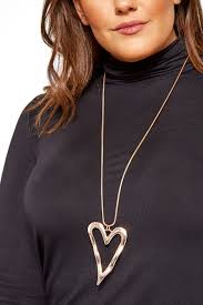 Rose Gold Heart Pendant Necklace