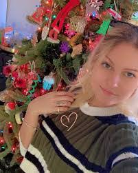 Lilia Randolph's Instagram, Twitter & Facebook