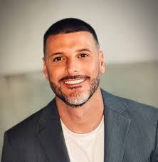 Dylan Mcintyre's Instagram, Twitter & Facebook