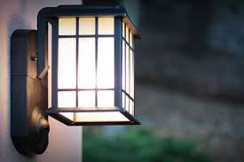 Keep Any Home Safe With The Maximus Smart Security Light