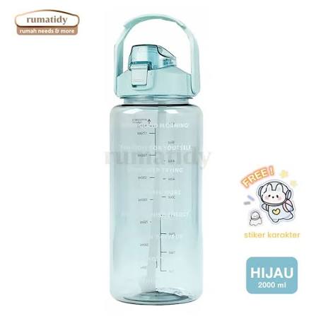 Botol tumbler 2 liter Harga:30 ribu aja loh Langsung ke app biru yan  #fb:Thiithyasrianty
