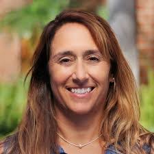 Staci Lane's Instagram, Twitter & Facebook