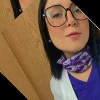 90+ perfiles de «Narda»