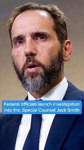 Lived my #amygardner dream today when I met Josh Lyman. Thanks to  @bradleywhitford, who could not have been more gracious to this superfan;  while he will always be Lemon-Lyman to me, he's