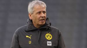 Favre was a playmaker for various swiss and french clubs, the longest for servette. Bvb Trainer Lucien Favre Nach Heimniederlage Gegen Stuttgart Entlassen Goal Com