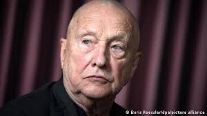 Calls for Nazi art in Munich to be taken down