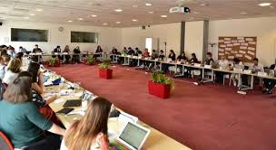 In aceasta sectiune vei gasi o multime de jocuri pentru fete de 16 ani si ne vom stradui sa actualizam zilnic aceasta categorie. Eurodesk Opportunity Finder