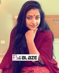 Malayalam anchor meera anil hot in saree. Anu Sithara Photo Gallery B4blaze