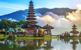 Pura ulun danu beratan, or pura bratan, is a major hindu shaivite temple in bali, indonesia. Download Wallpapers Pura Ulun Danu Bratan Temple 4k Shaivite Water Temple Pura Bratan Bali Indonesia Lake Bratan Besthqwallpapers Com Cool Places To Visit Places To Visit Temple Bali