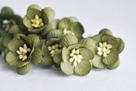 Paper Flower Handmade Flowers Centerpieces Diy Supplies Etsy In 2021 Paper Flowers Paper Flowers Craft Flower Centerpieces Diy