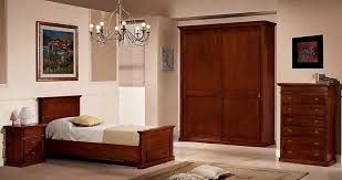 L'effetto larice bianco è una tra le classiche scelte che donano a una camera da letto quel tocco moderno tanto ricercato. Camere Da Letto Arte Povera Camere Classiche