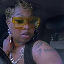 Breaking News: Atlanta police have captured escaped inmate, Derrick Groves,  according to a US Marshals source. He was found hiding in a home in the  Atlanta-area. Groves was the last of 10