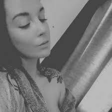 Hazel Keenan's Instagram, Twitter & Facebook