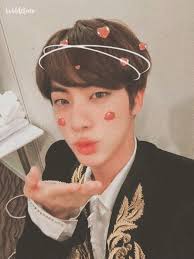 Aririyy Pinterest Bts Jin Cute Edit Filter Bighit Bangtan Kpop Wattpad Btsarmy Twitter Tumblr Loveyourself Wallp Jin Meninos Bts Bagtan Boys