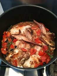 Lapin Aux Anchois Et Olives Selon La Recette De Jamie Oliver Je Suis Un Grand Fan De Ce Plat Cuisine Poisson Recette Lapin Aux Olives