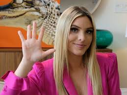 3,931,174 likes · 26,192 talking about this. Internet Star Lele Pons Shares How Finding Treatment Has Helped Her Mental Health Gma
