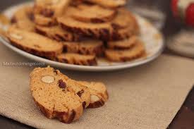 Fekas Biscuits Croquants Aux Fruits Secs Recette En 2020 Recette De Cuisine Marocaine Biscuits Alimentation