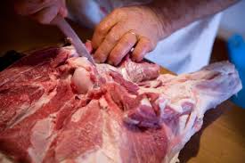 In tutto vi occorreranno circa 150 g di mollica. Prosciutto Crudo Sei Mosse Per Farlo In Casa