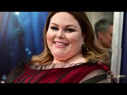 Chrissy Metz's Photos After Her Weight Loss Will Blow Your Mind!  (Wy9wNRtMgA)