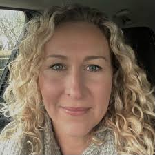 How to tailor nail treatments to mums-to-be, new & mature mums