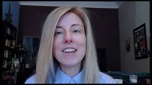 Jennifer Pollitt's Instagram, Twitter & Facebook