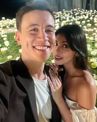 Omg! Congressman Arjo Atayde and Maine Mendoza are now engaged! 💍 “Wait,  whaaaat??? We're engaged?! 🤯,” Maine wrote