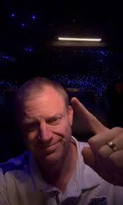 Dropping all my friends and family a quick gator wish and congrats! Gooooo  Gators!! Yeah!!