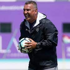 Prováveis times, onde ver, desfalques e palpites caiu na conta venda de marlon para shakthar donetsk rende r$ 2 milhões ao fluminense Deco E O Preparador De Goleiros Do Flu Gente Da Ilha Ilha Noticias