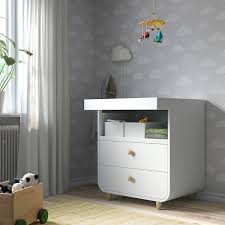 En un rien de temps la commode devient une table à langer. Myllra Table A Langer Tiroirs Blanc Ikea