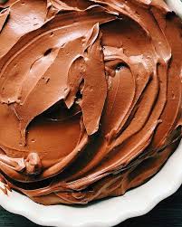 This Chocolate Mousse By Inesmdavid Only Requires Dark Chocolate Silken Tofu Agave And Vanilla Vegan Chocolate Mousse Chocolate Mousse Vegetarian Desserts