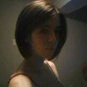 Laura Dampier's Instagram, Twitter & Facebook